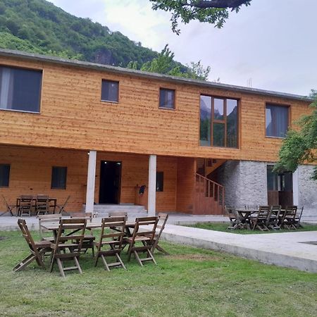 Xhovani Zelna Nderlysaj Exterior photo